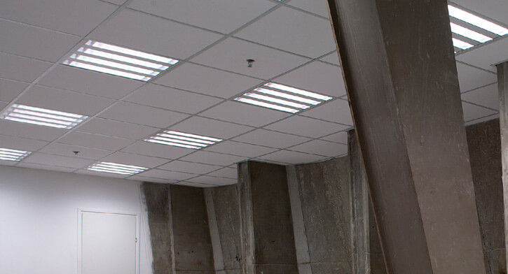 מנורות תקרה בפרויקט תאורה בהיכל נוקיה