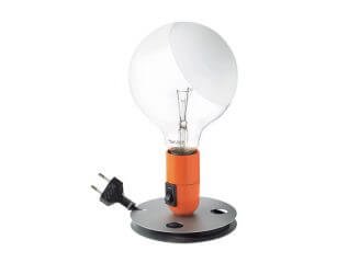 מנורות שולחן דגם LAMPADINA של המותג הבינלאומי לגופי תאורה flos כתום
